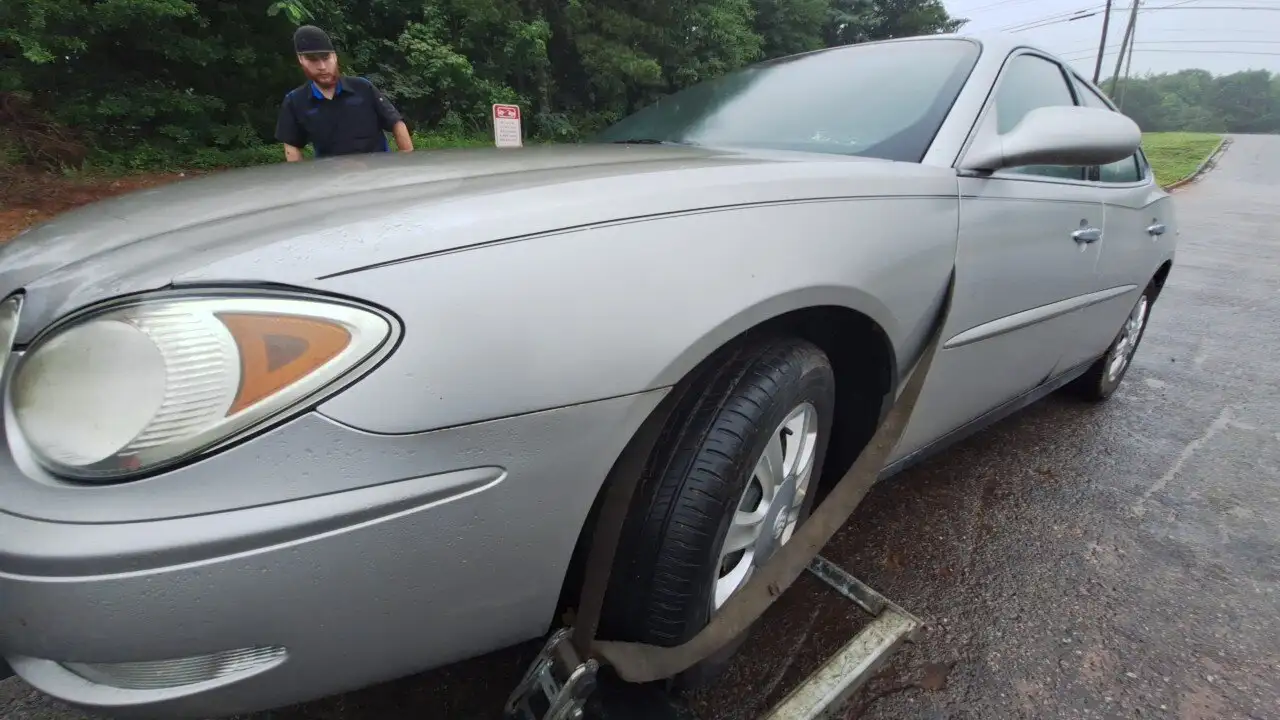 Photo of 2006 Buick Lacrosse