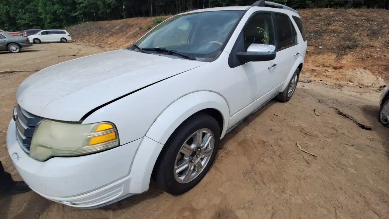 Photo of 2008 Ford Taurus X