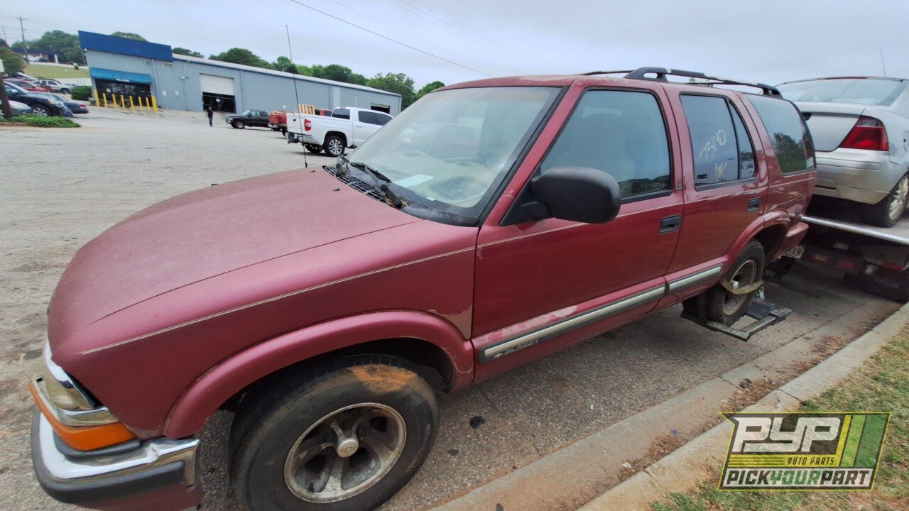 Photo of 2000 Chevrolet Blazer