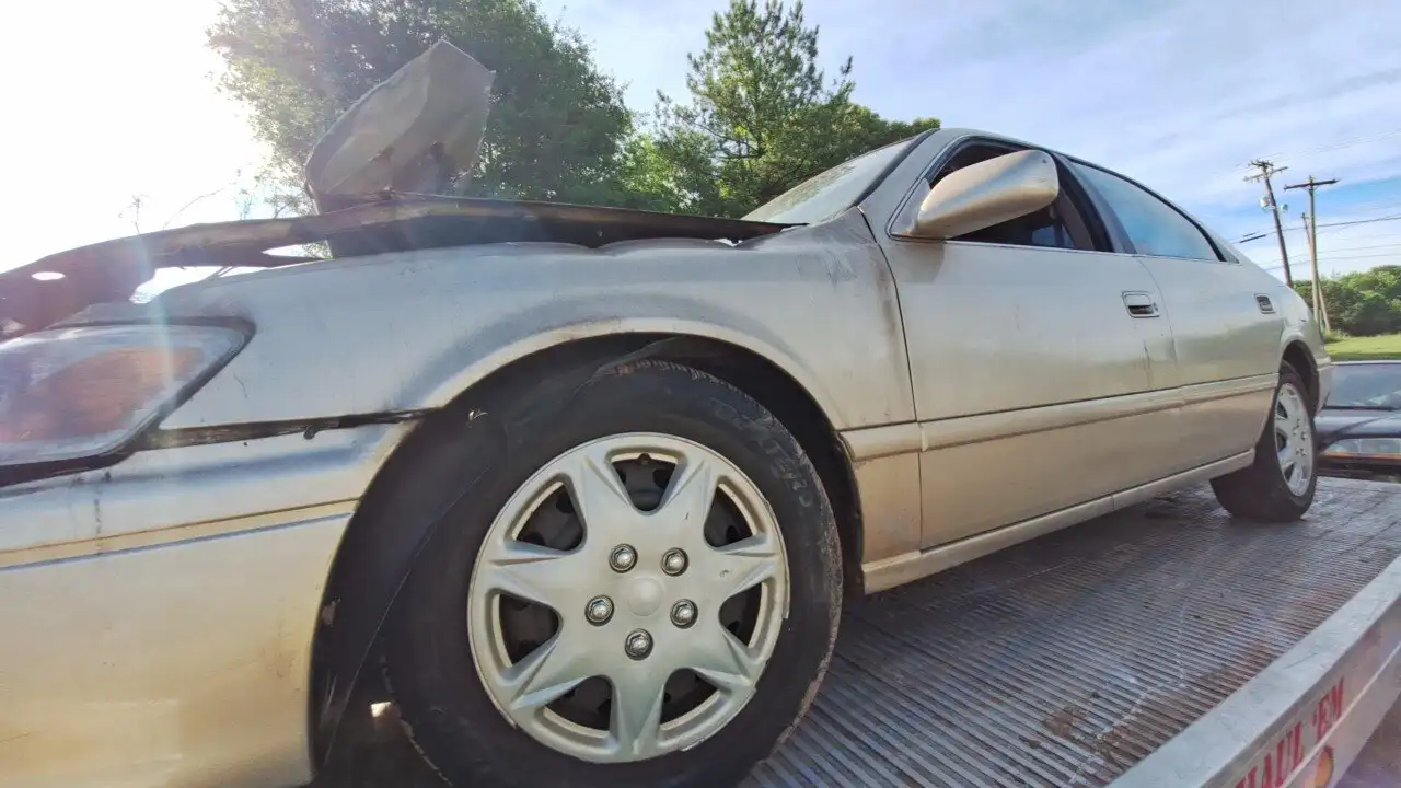 Photo of 2000 Toyota Camry