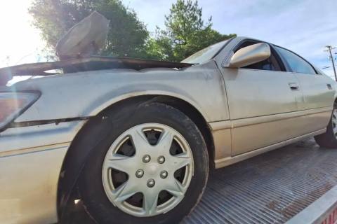 Photo of 2000 Toyota Camry