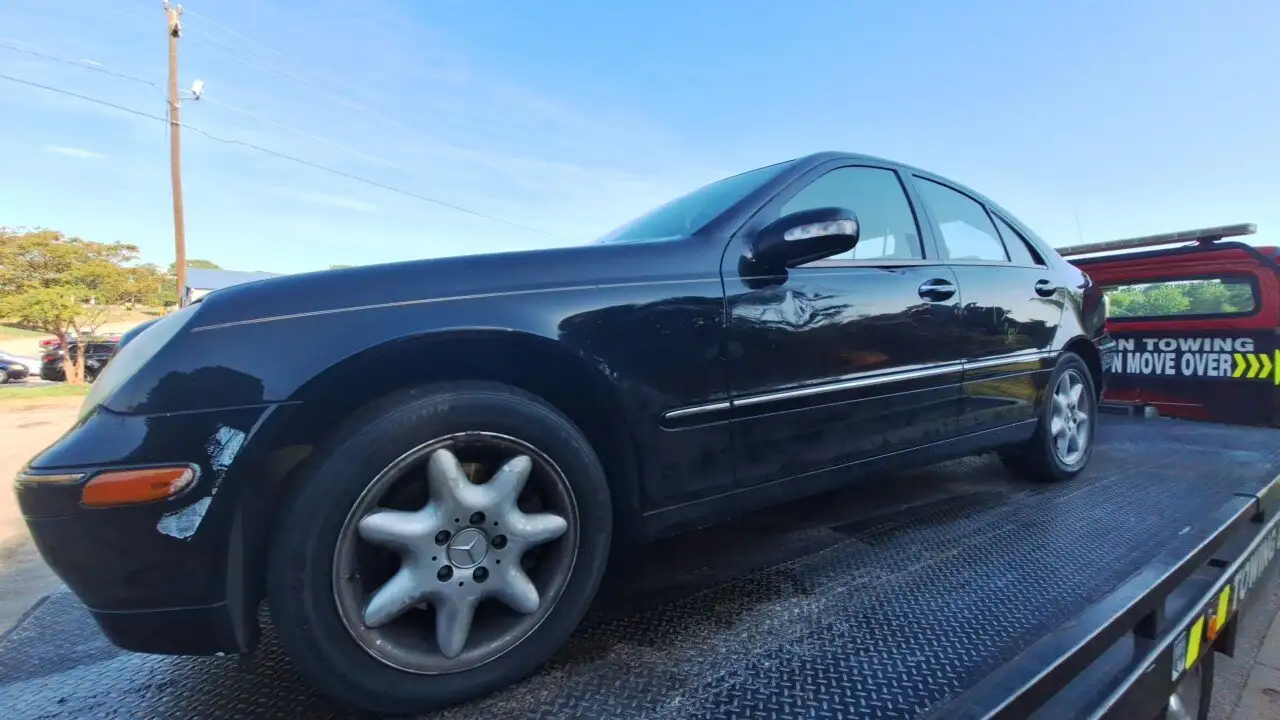 Photo of 2003 Mercedes-Benz C320