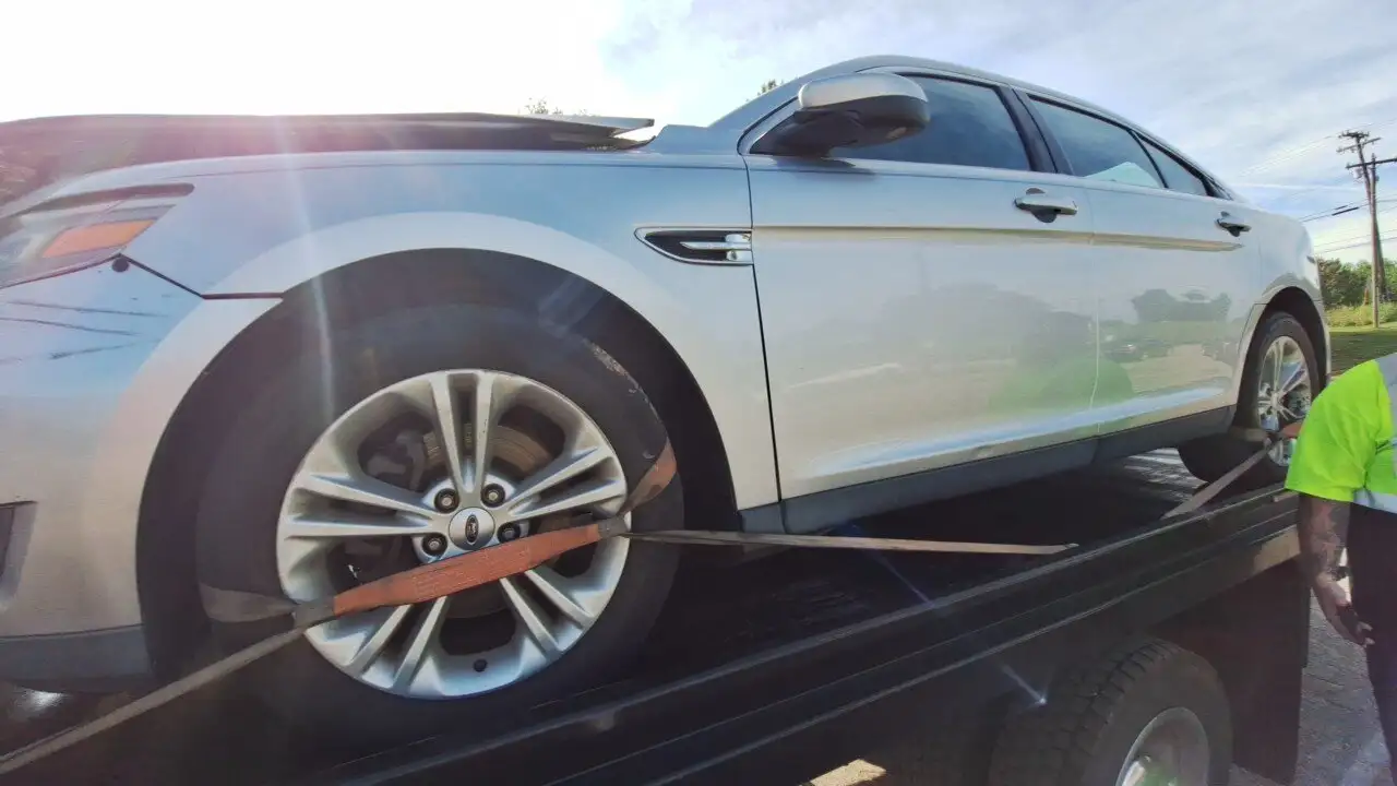 Photo of 2013 Ford Taurus