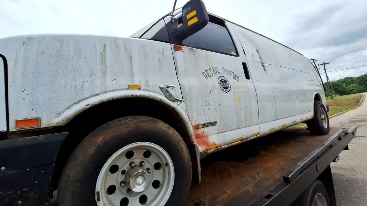 Photo of 2005 Chevrolet Express 3500