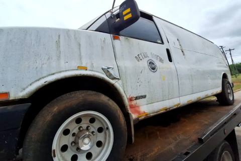 Photo of 2005 Chevrolet Express 3500