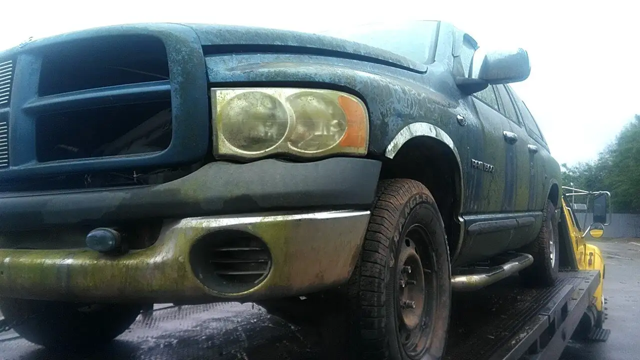 Photo of 2002 Dodge Ram 1500