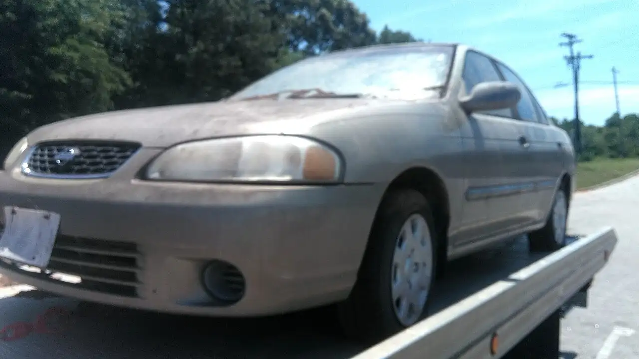 Photo of 2002 Nissan Sentra