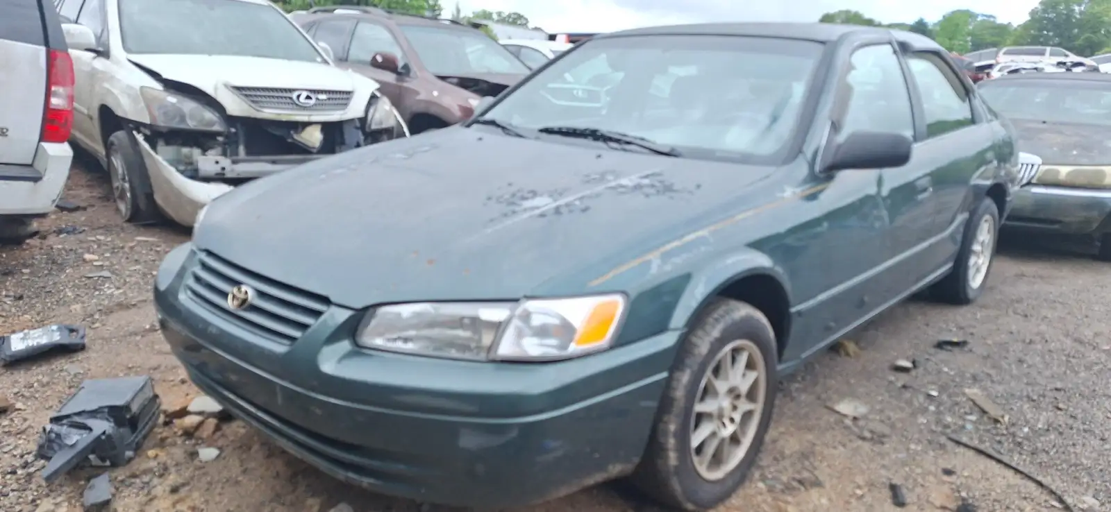 Photo of 1999 Toyota Camry