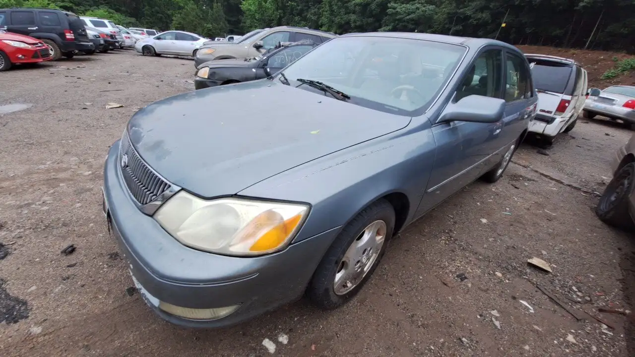 Photo of 2004 Toyota Avalon
