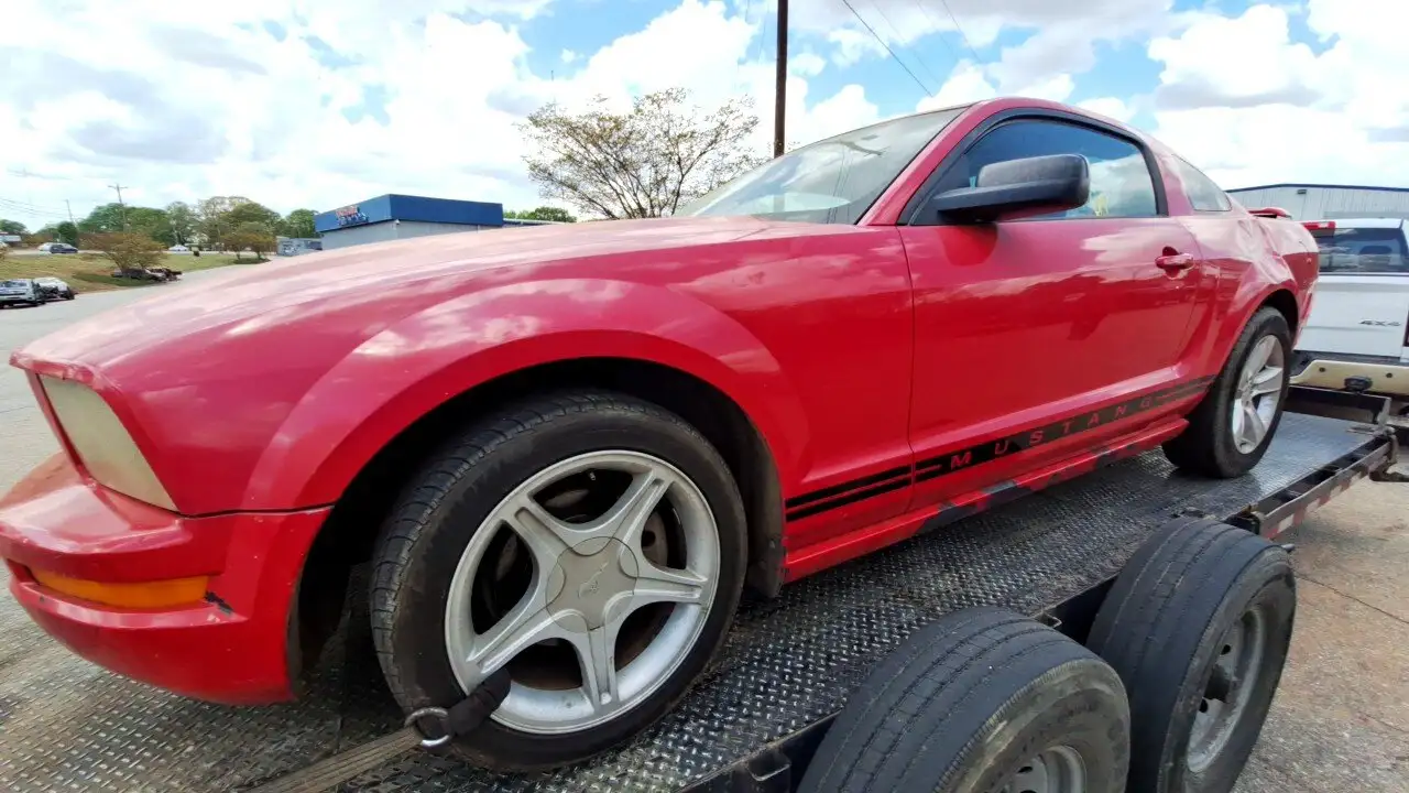 Photo of 2006 Ford Mustang