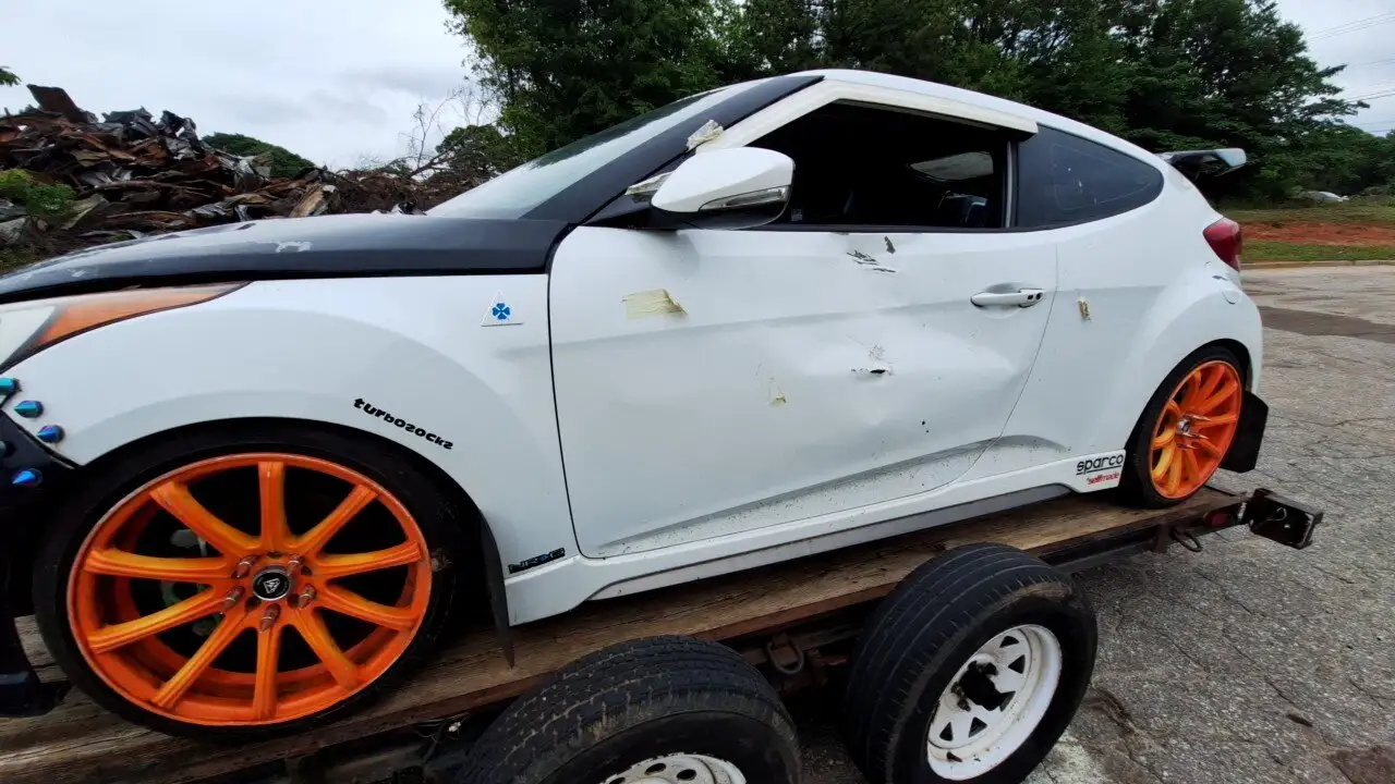 Photo of 2013 Hyundai Veloster