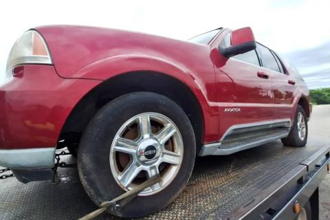 Photo of 2005 Lincoln Aviator