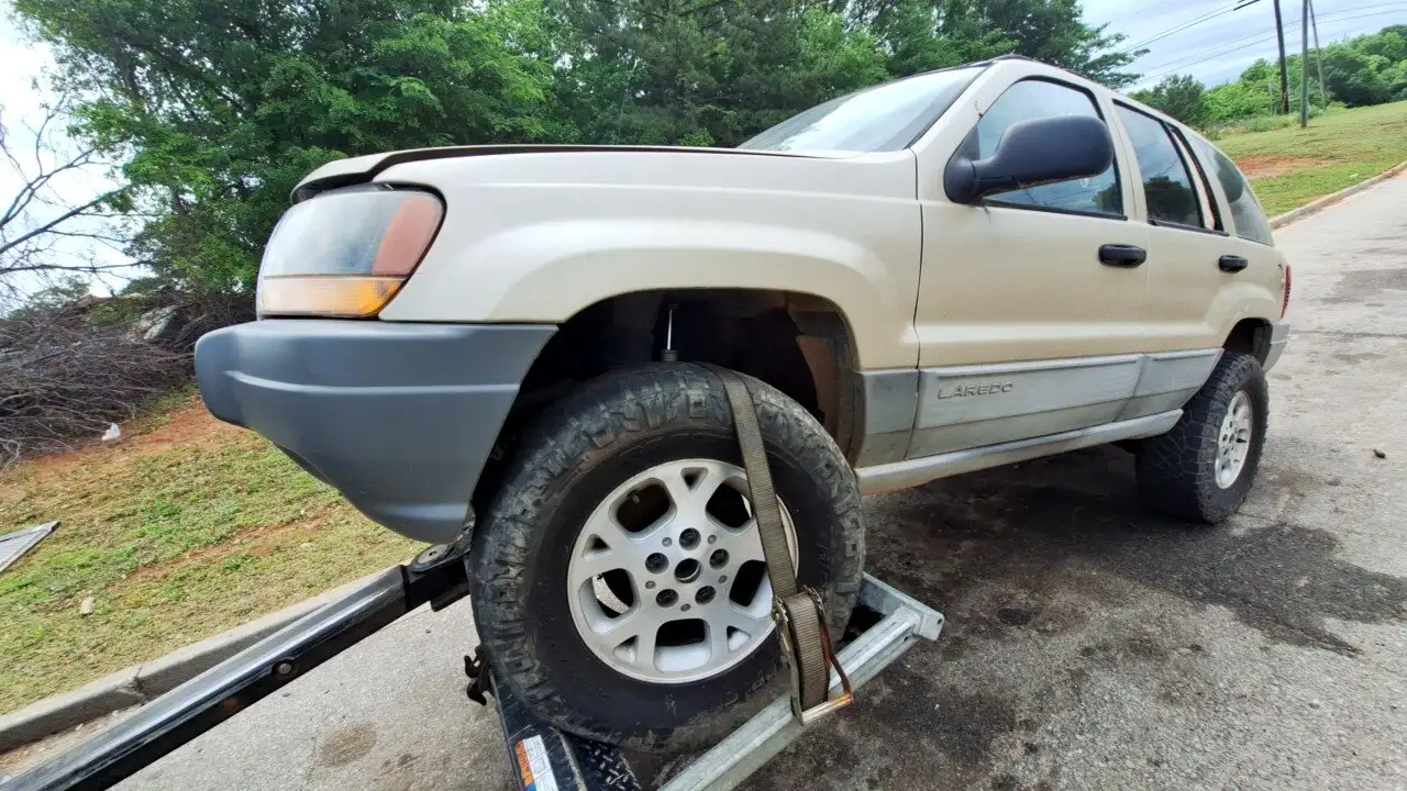 Photo of 2000 Jeep Grand Cherokee