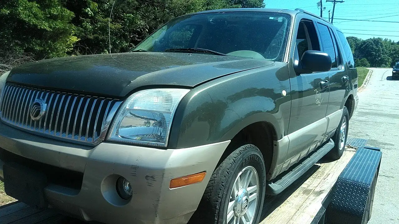 Photo of 2004 Mercury Mountaineer