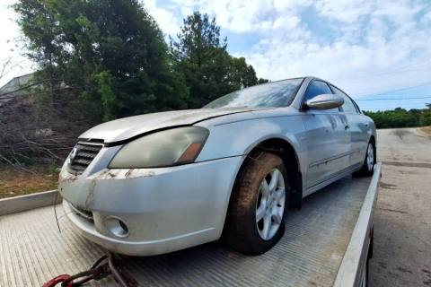 Photo of 2005 Nissan Altima