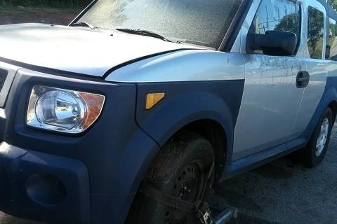Photo of 2006 Honda Element