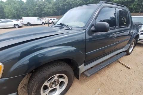 Photo of 2004 Ford Explorer Sport Trac