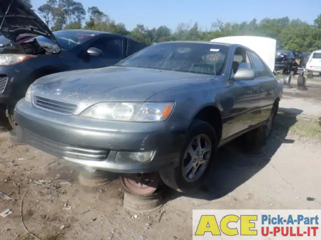 Photo of 2000 Lexus Lexus Es300