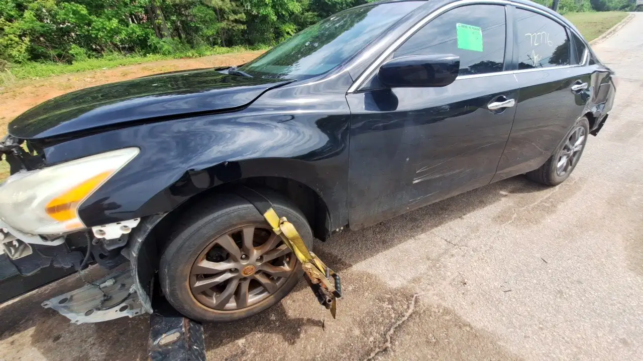 Photo of 2015 Nissan Altima