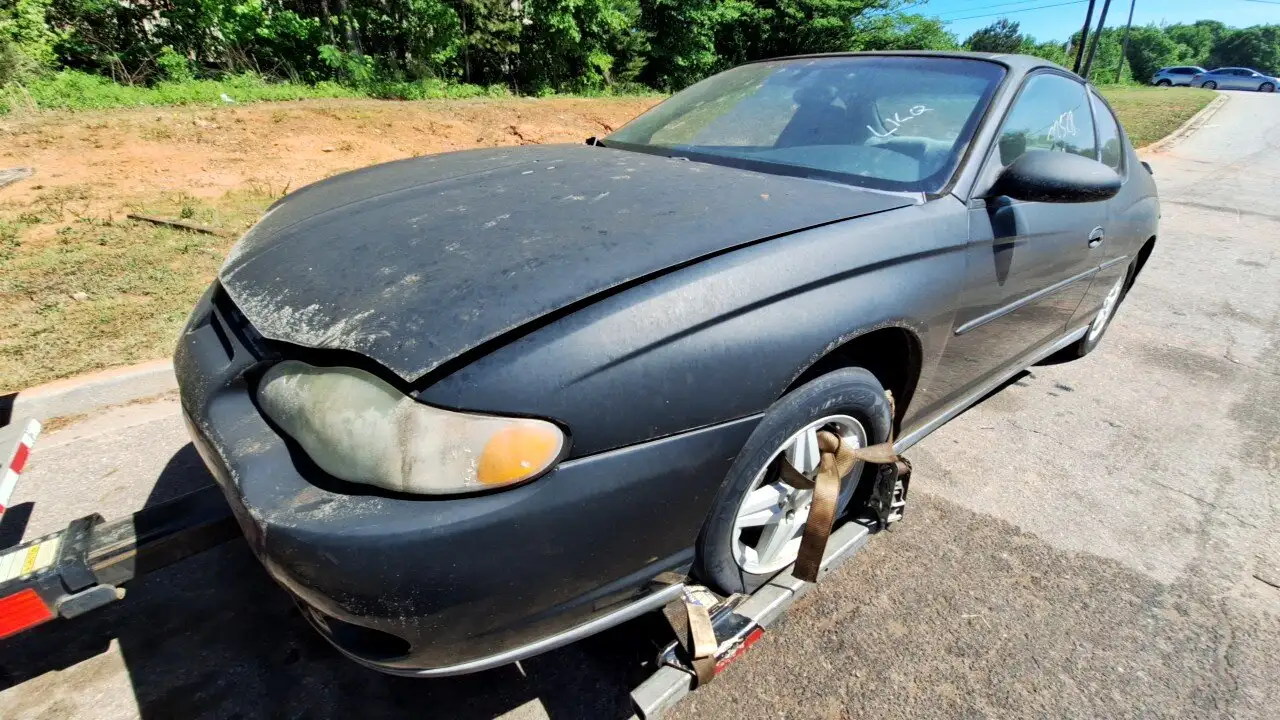 Photo of 2004 Chevrolet Monte Carlo