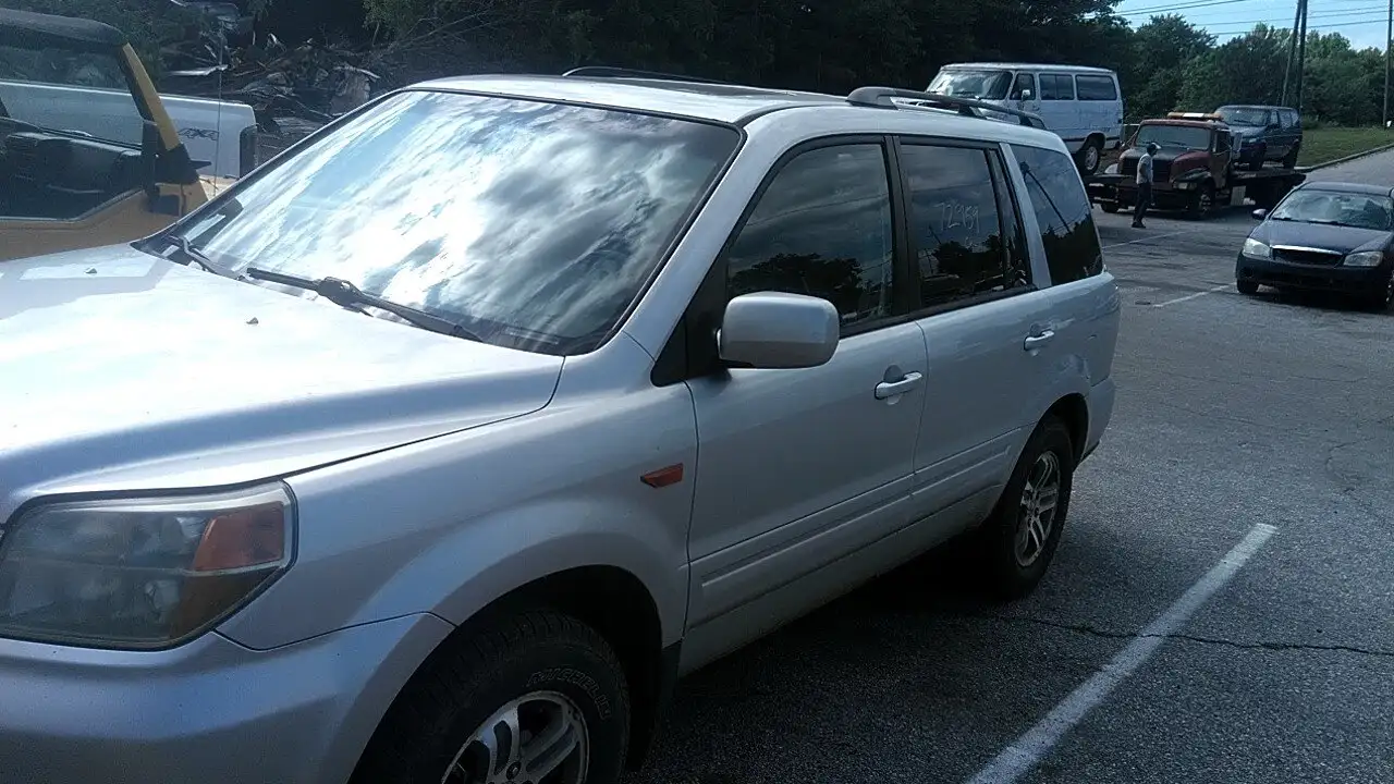 Photo of 2006 Honda Pilot