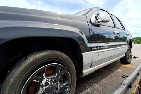 Photo of 2003 Jeep Grand Cherokee