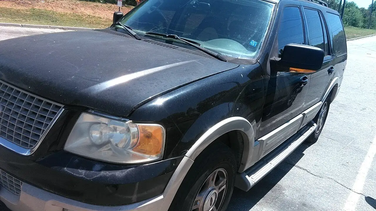 Photo of 2005 Ford Expedition