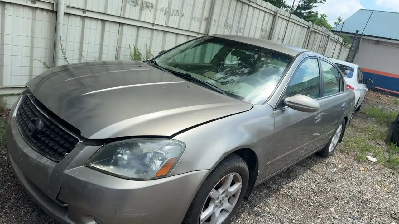 Photo of 2006 Nissan Altima