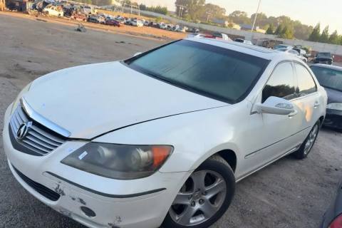Photo of 2005 Acura Rl