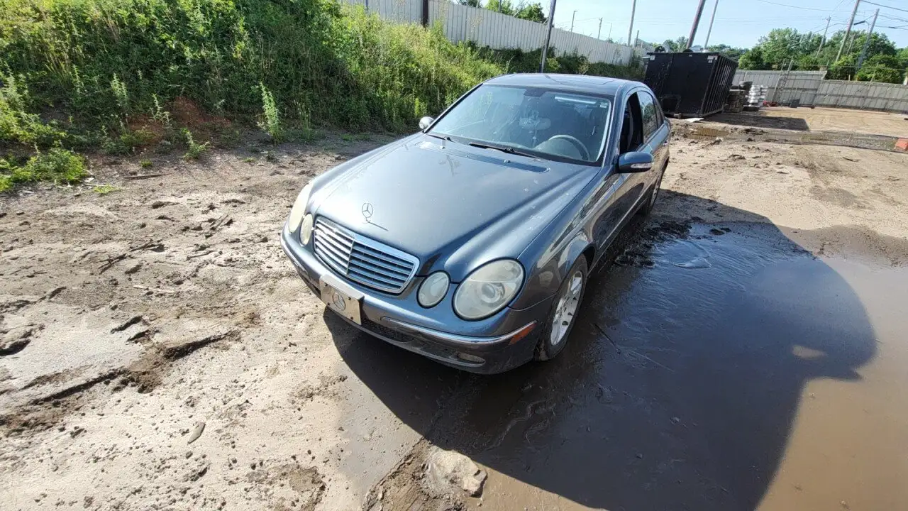 Photo of 2006 Mercedes-Benz E350