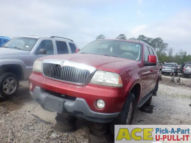 Photo of 2003 Lincoln Aviator