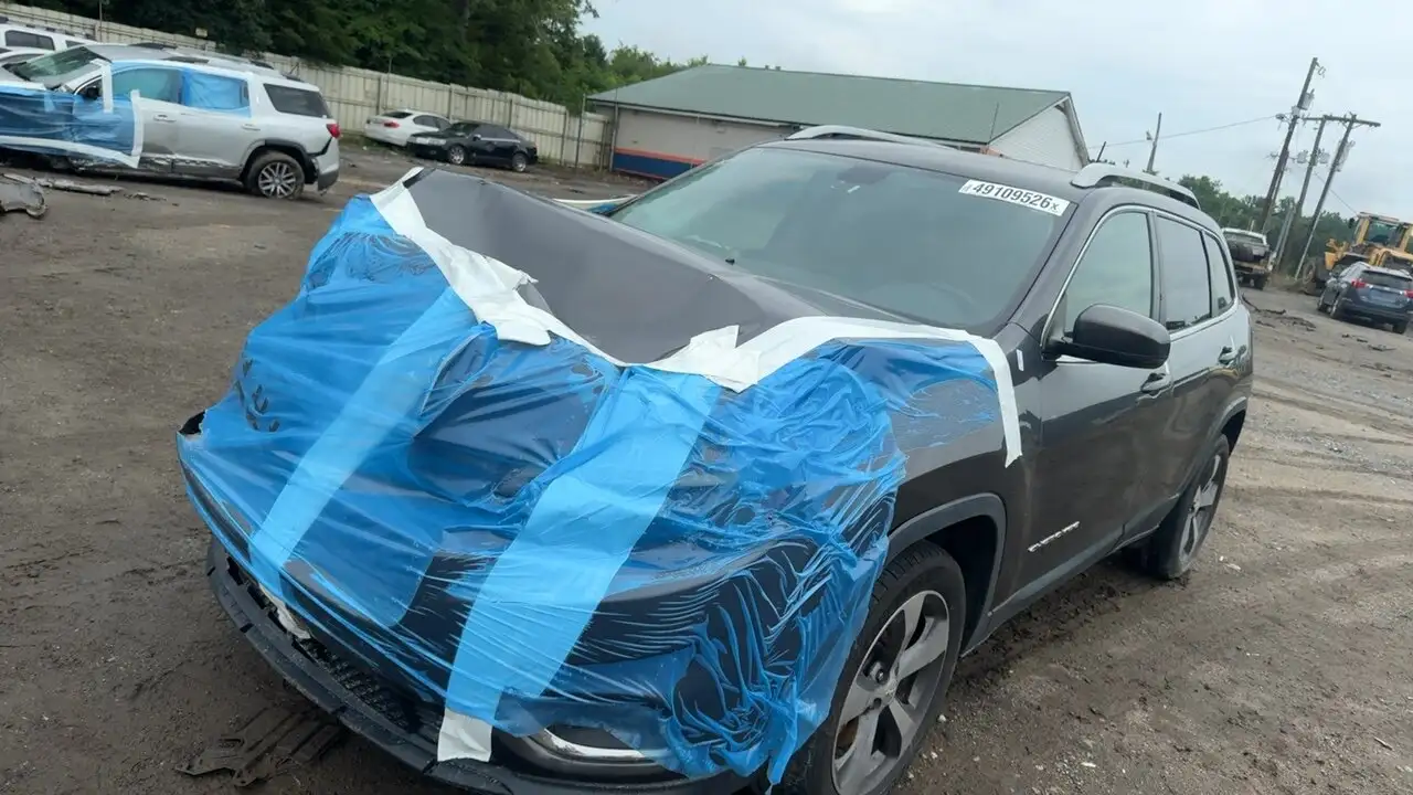 Photo of 2019 Jeep Cherokee