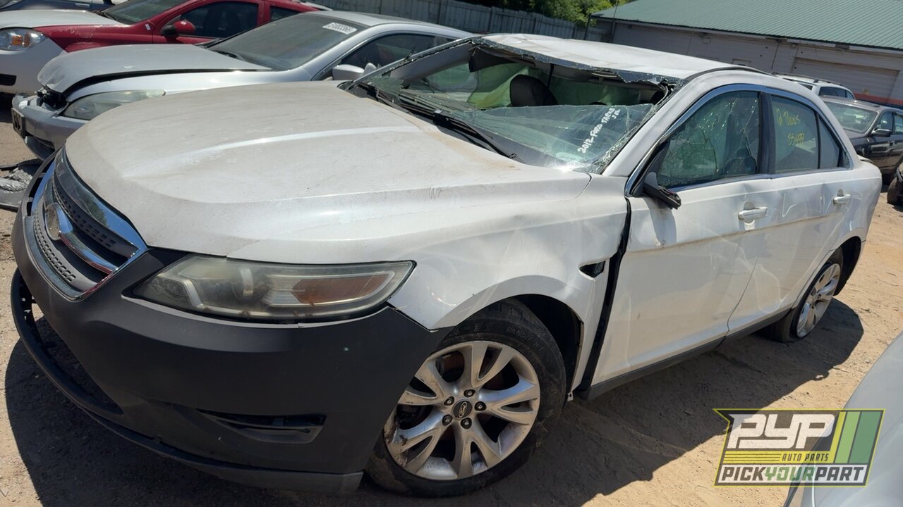 Photo of 2012 Ford Taurus