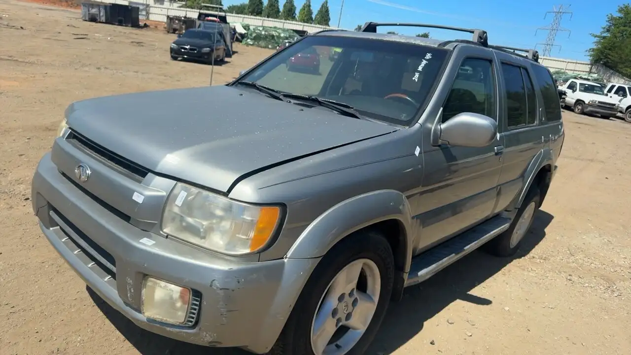 Photo of 2001 Infiniti Qx4