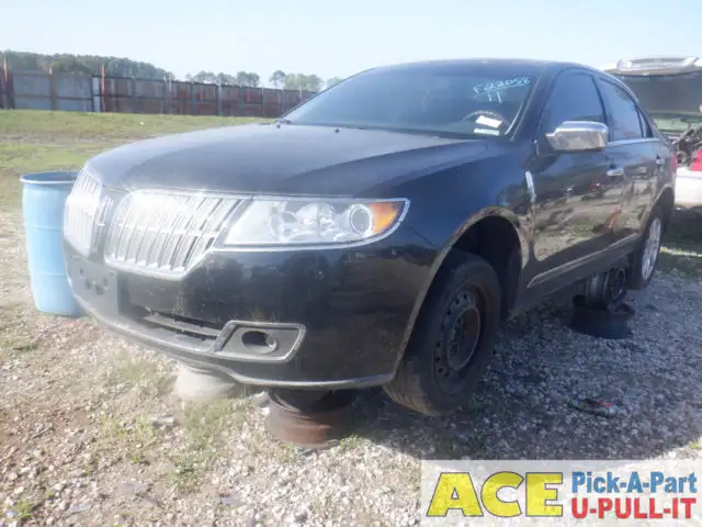 Photo of 2011 Lincoln Mkz
