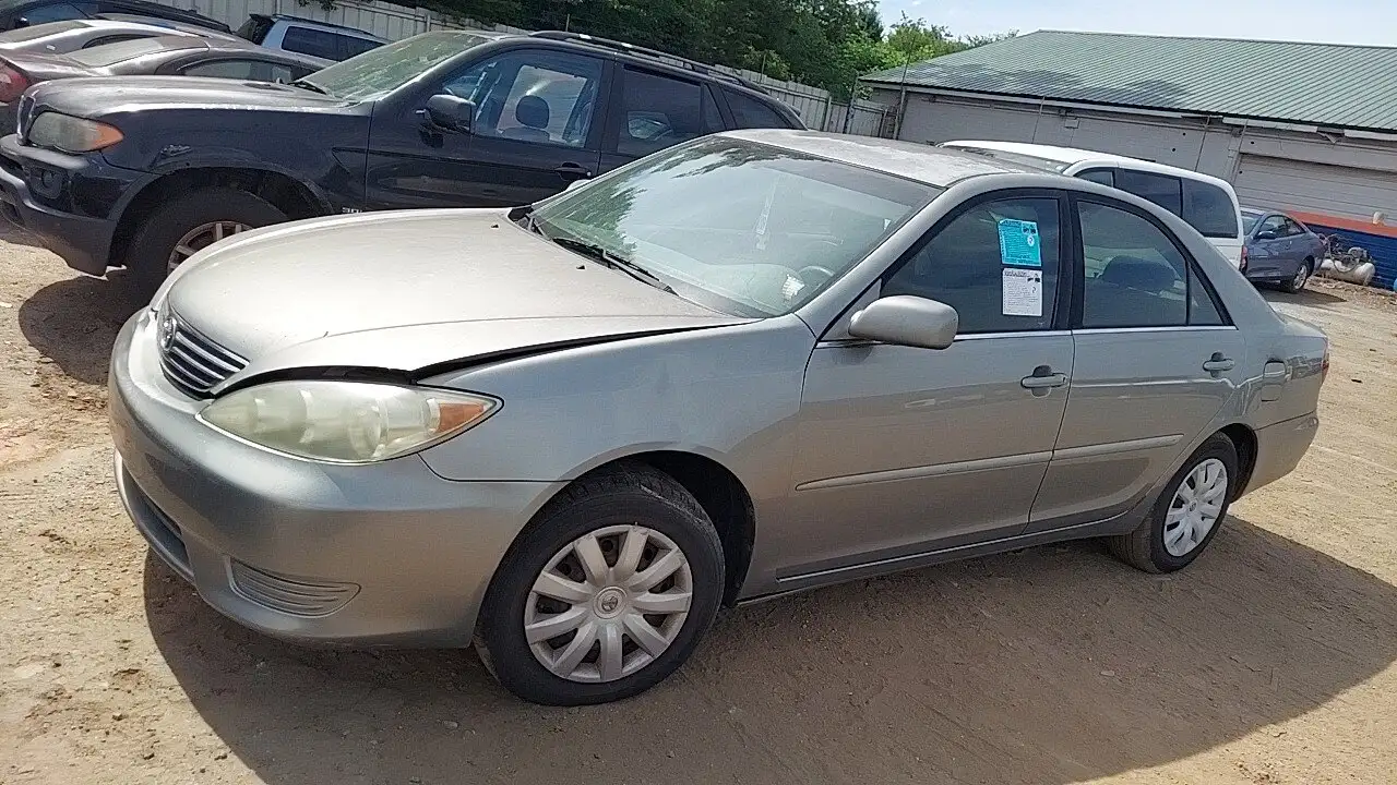 Photo of 2005 Toyota Camry
