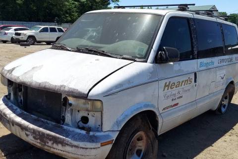 Photo of 1999 Chevrolet Astro