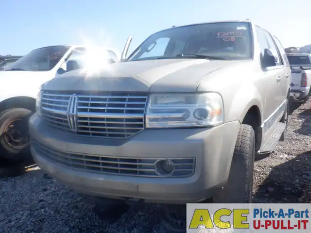 Photo of 2008 Lincoln Navigator
