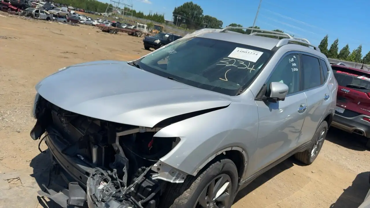 Photo of 2016 Nissan Rogue