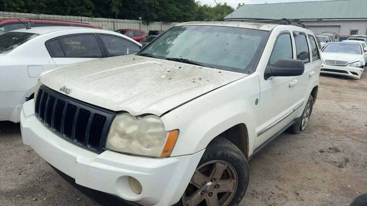 Photo of 2006 Jeep Grand Cherokee