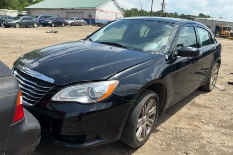 Photo of 2013 Chrysler 200