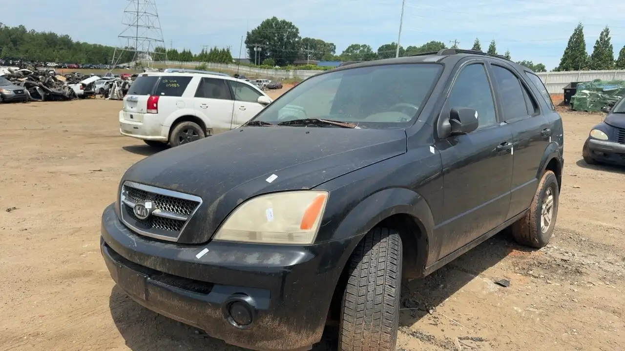 Photo of 2003 Kia Sorento