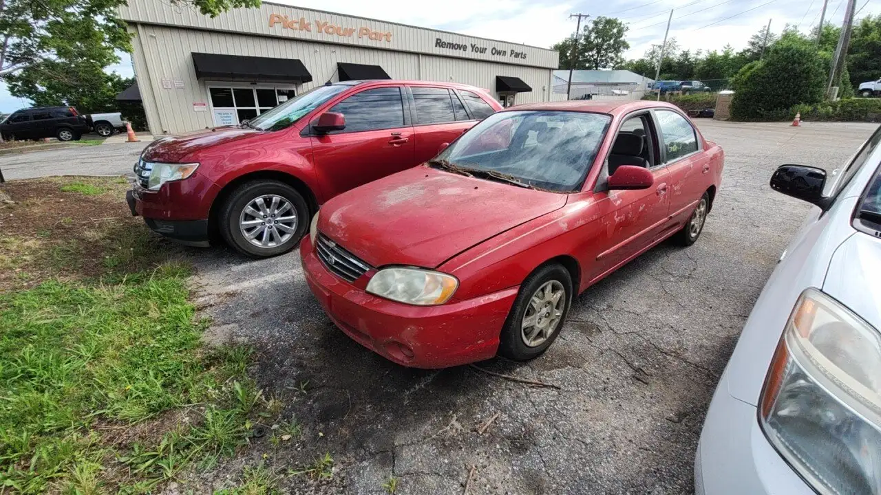 Photo of 2002 Kia Spectra