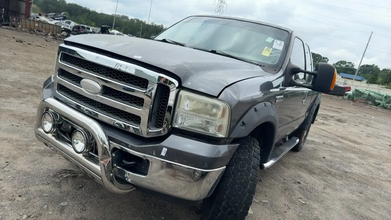 Photo of 2005 Ford F-250 Super Duty