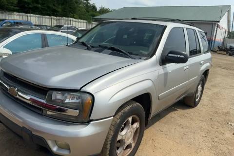 Photo of 2005 Chevrolet Trailblazer
