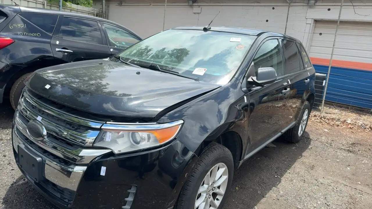 Photo of 2013 Ford Edge