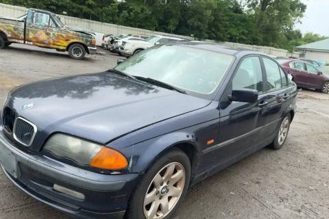 Photo of 2000 Bmw 323I