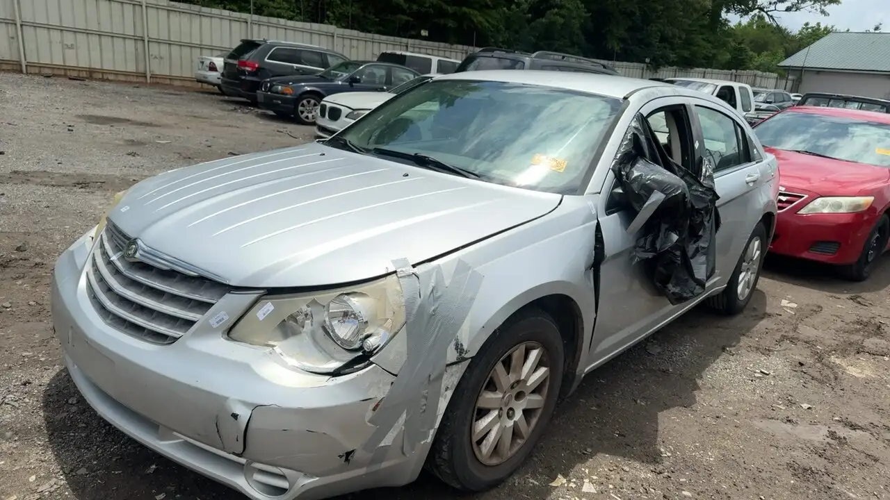 Photo of 2009 Chrysler Sebring