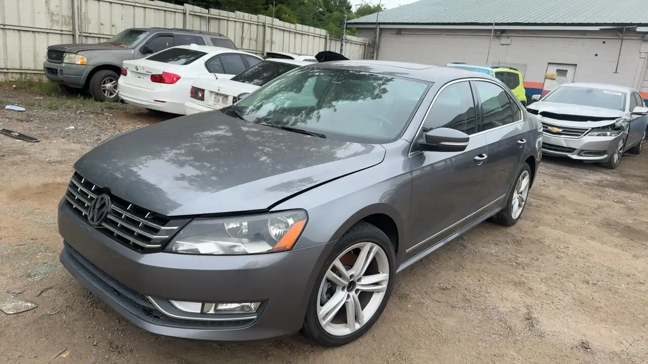Photo of 2013 Volkswagen Passat
