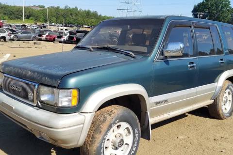 Photo of 1995 Isuzu Trooper